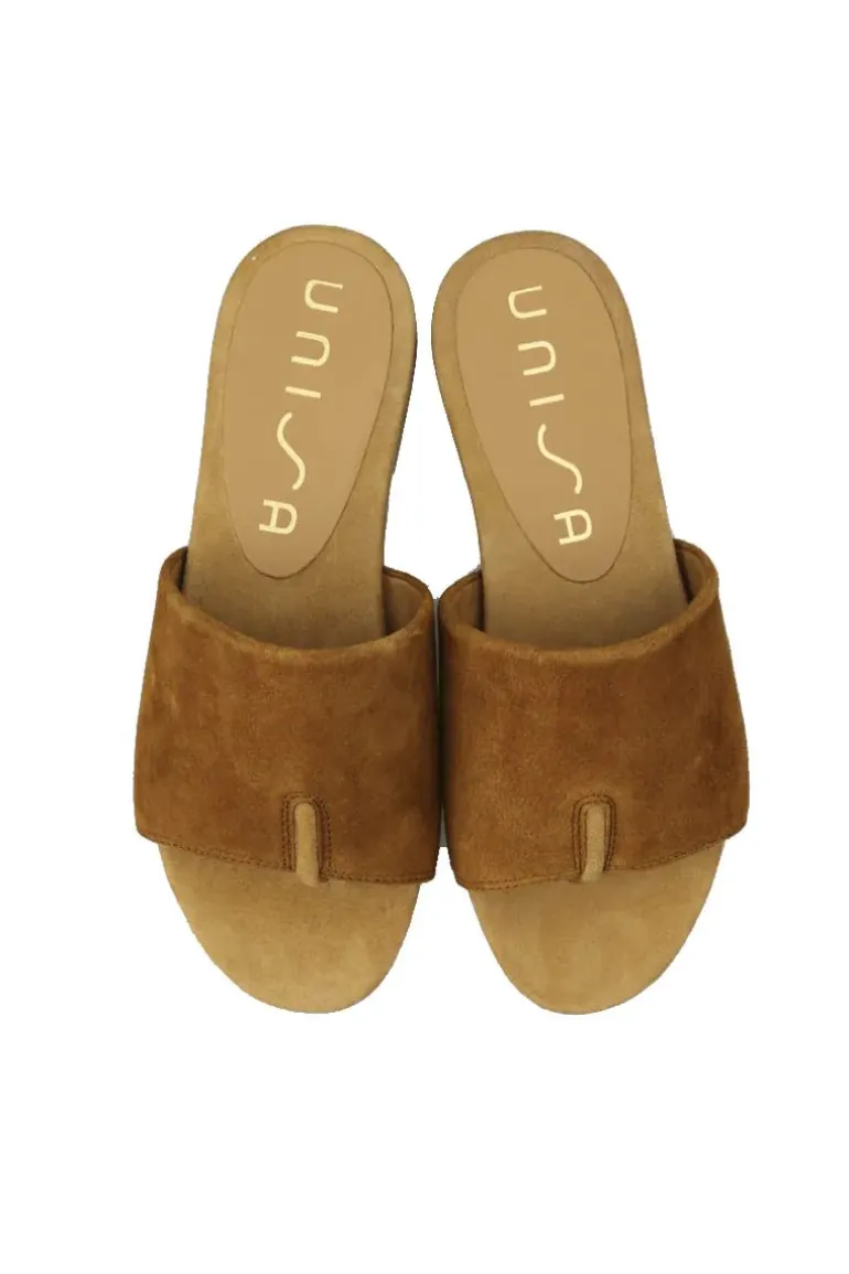 Acho Sandal By Unisa In Tan