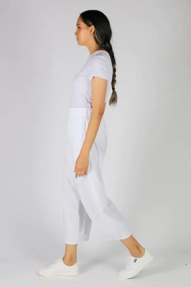 Acrobat Distinct Pant In White By Verge