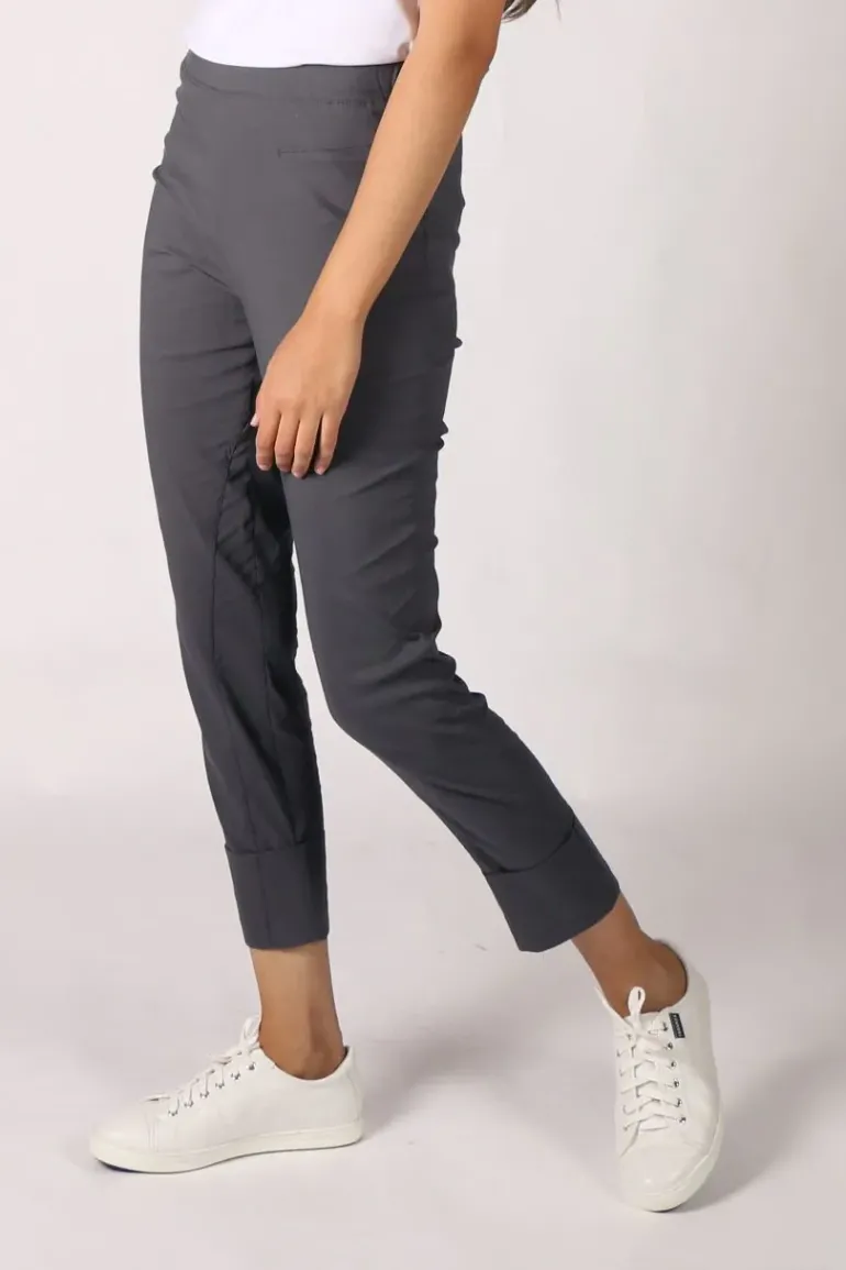Acrobat Skinny Scene Pant By Verge In Charcoal
