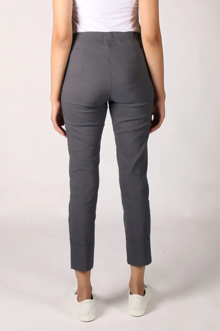 Acrobat Skinny Scene Pant By Verge In Charcoal