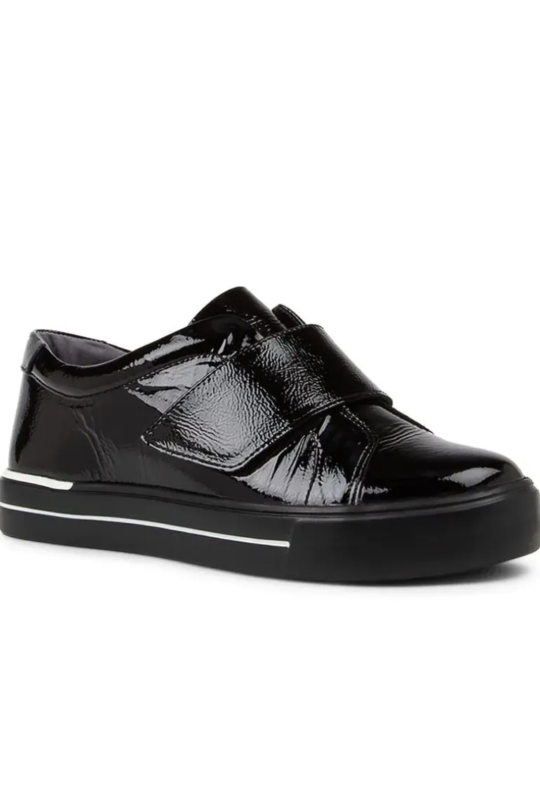Alyces Patent Sneaker In Black