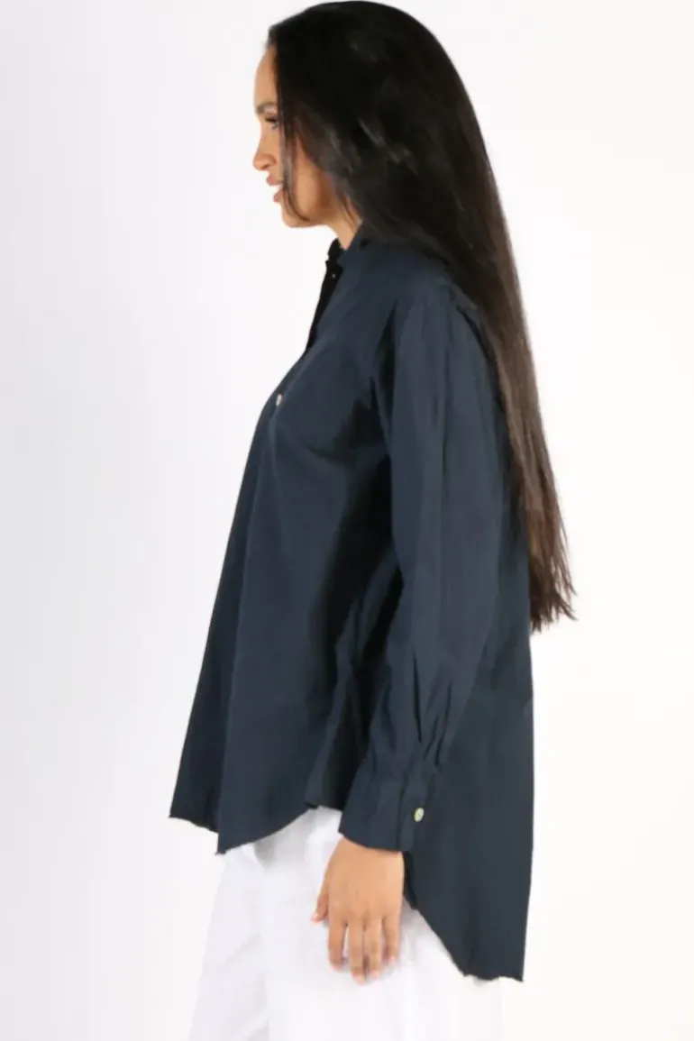 Amici Crinkle Shirt In Navy
