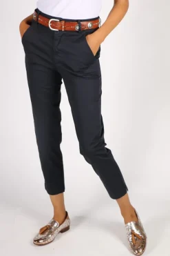 Baci Chinos In Navy