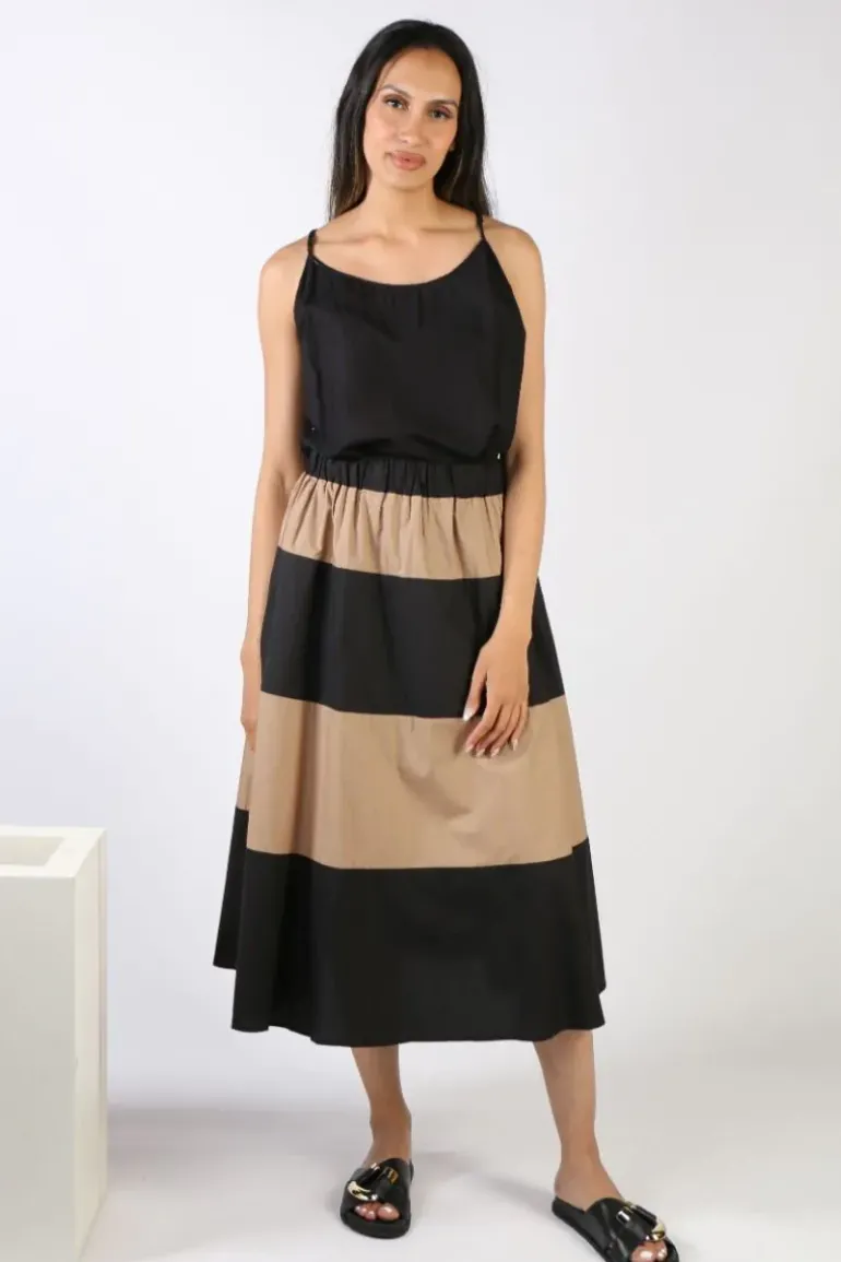 Bagruu Rani Skirt In Black