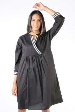Bagruu Tikka Dress In Black