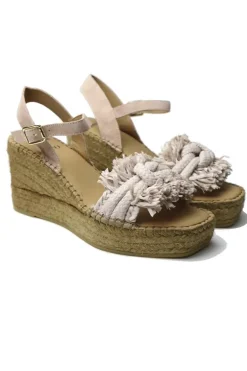 Banda Knot Raffia Sandal By Vidorreta In Nude