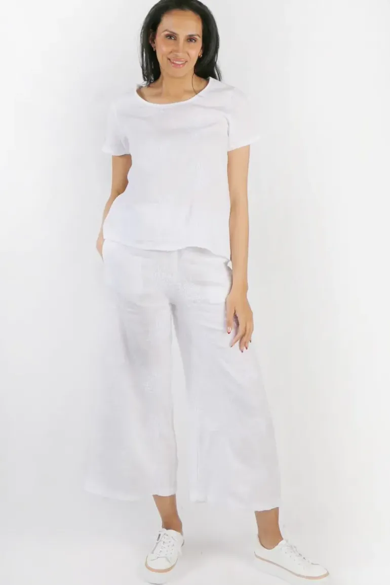 Blueberry Embroidered Top In White