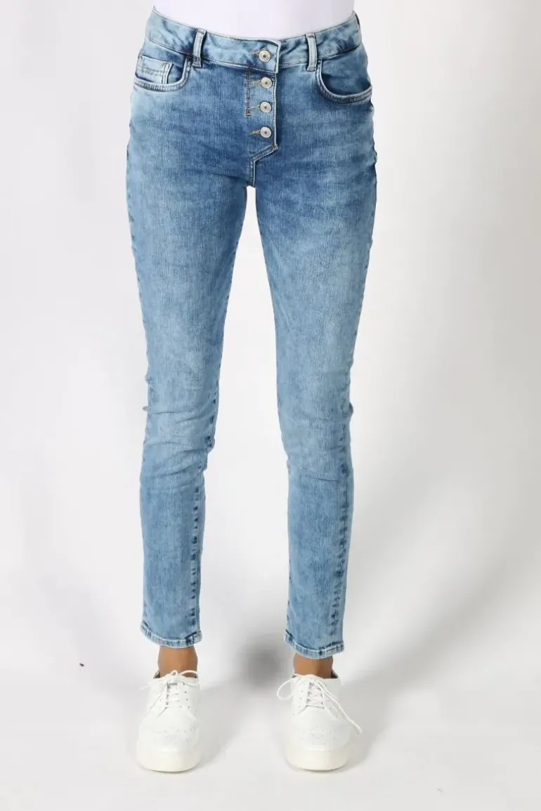 Bohemia Boyfriend Jean In Denim