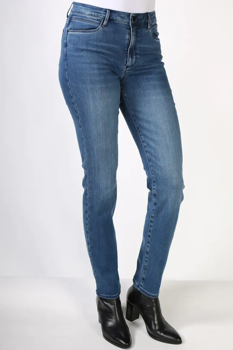 Brax Shakira 1007 Jean In Denim
