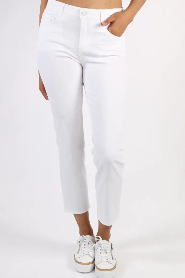 Brax Shakira Slim Leg Lightweight Jean In White