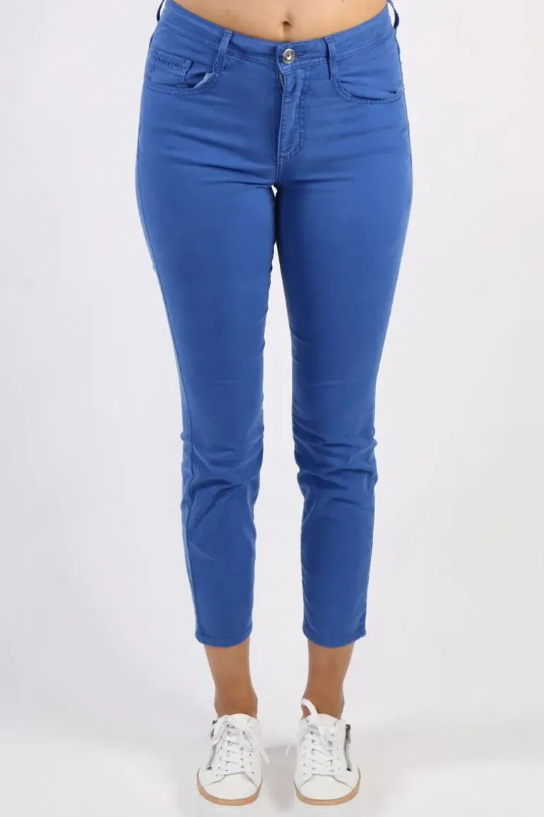 Brax Shakira Slim Leg Lightweight Jean In Pale Blue