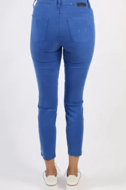 Brax Shakira Slim Leg Lightweight Jean In Pale Blue