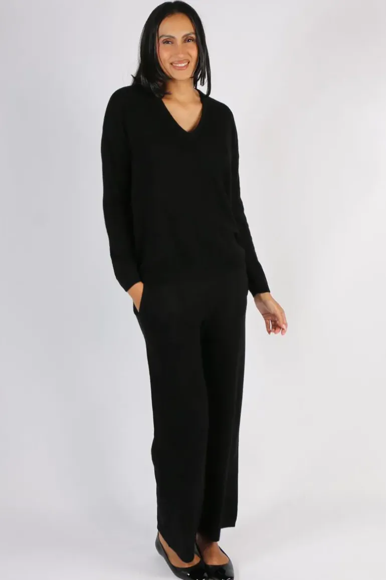 C & Co Boyfriend Jumper In Black