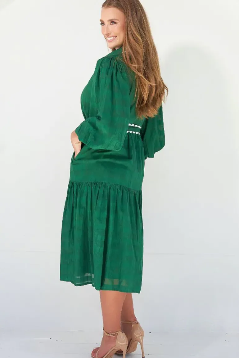 Collectivo Abigail Dress In Green