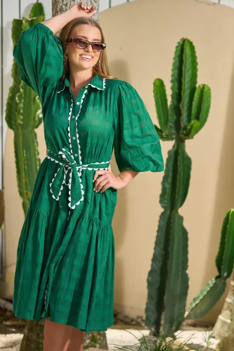 Collectivo Abigail Dress In Green