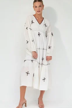 Collectivo Zoe Dress In White