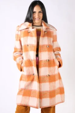 Cooper Double Scoop Coat In Orange