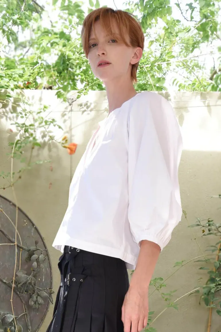 Cooper Love Gathers Top In White
