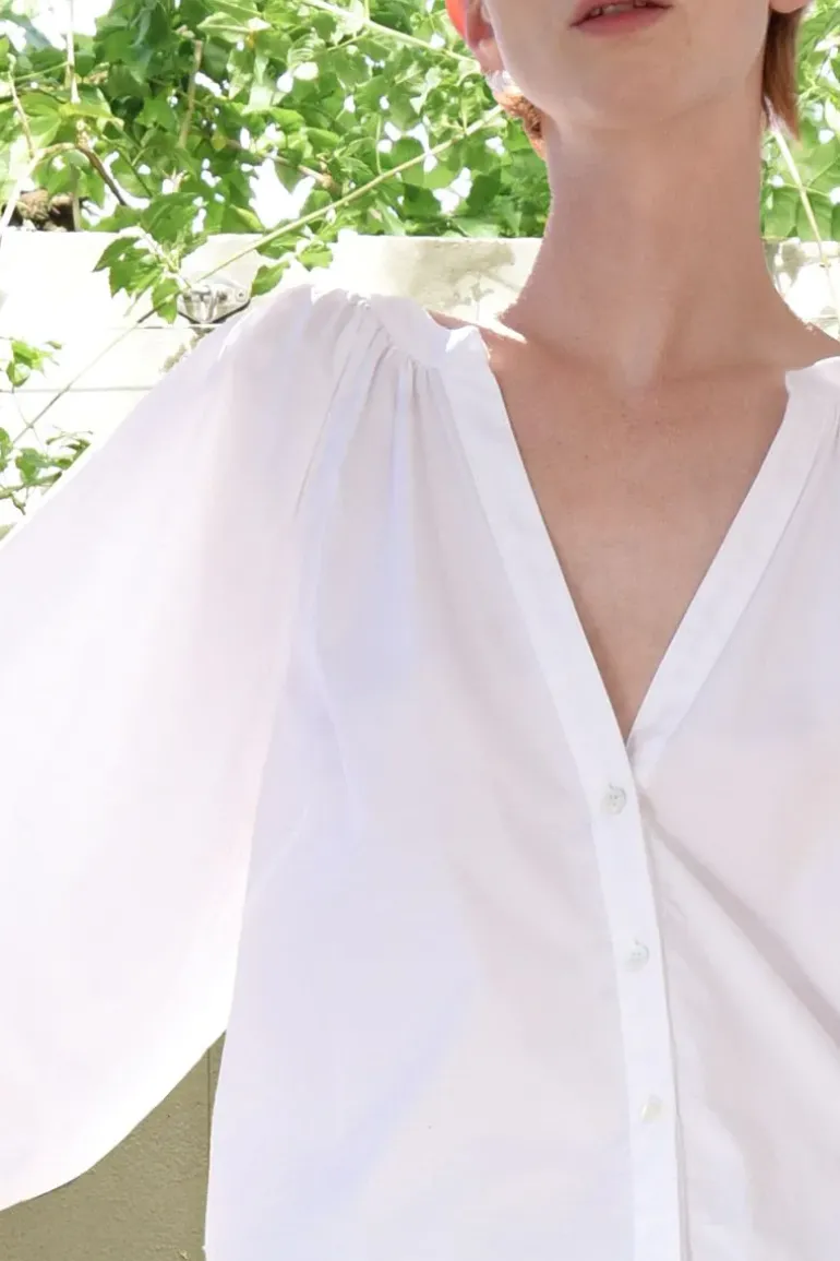 Cooper Love Gathers Top In White