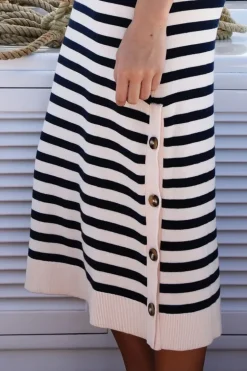 Cooper Slipt Kit Fit Dress In Stripe