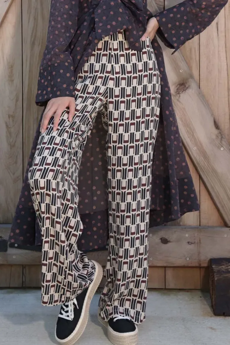 Curate Deep Pockets Wide Leg Pants In Print