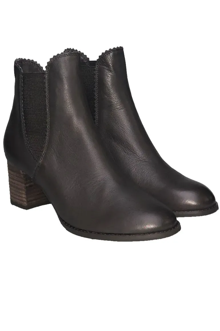 Django & Juliette Sadore Boot In Chocolate