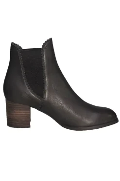 Django & Juliette Sadore Boot In Chocolate