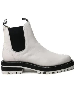 Femi Boot By Django & Juliette In Almond