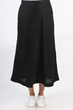 Foil Exhibit A Skirt In Black
