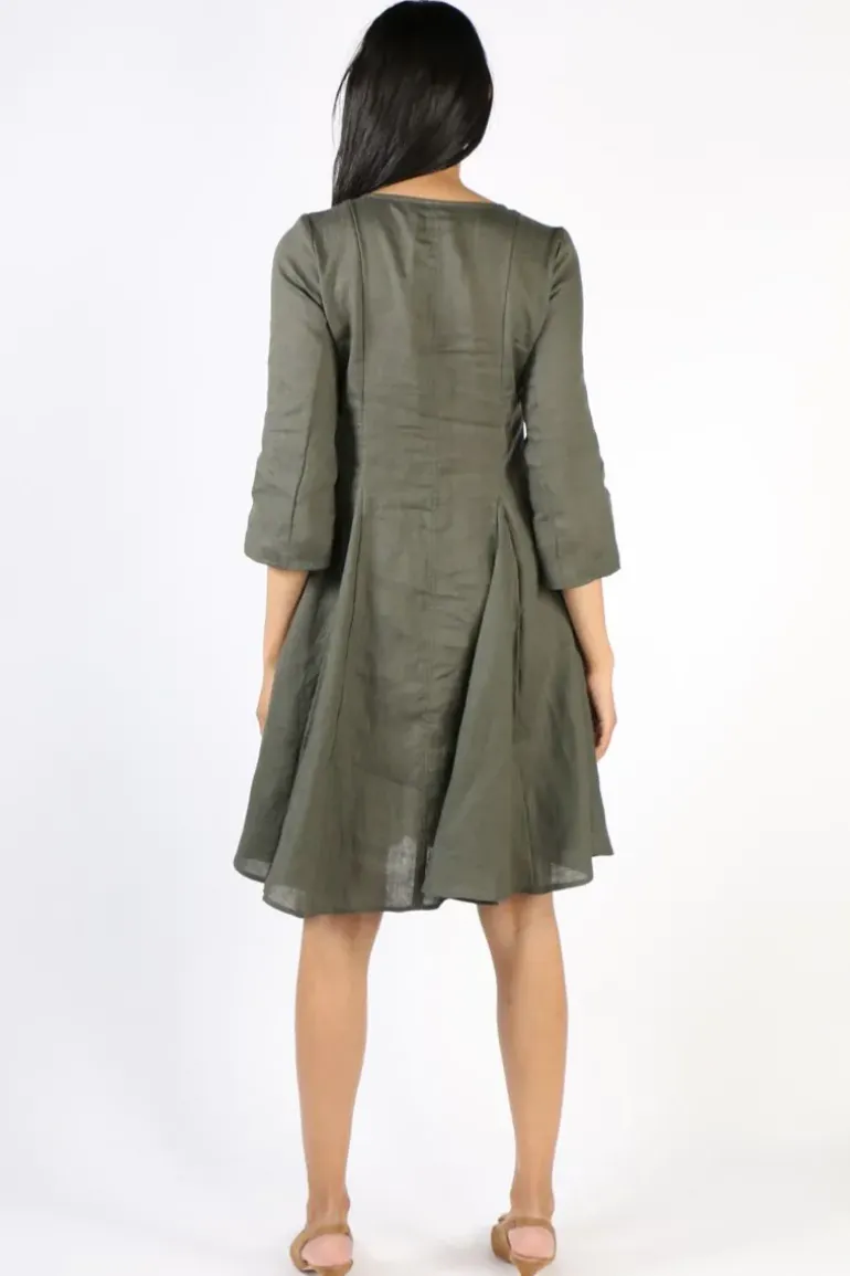 Foil My Flare Lady Dress In Khaki