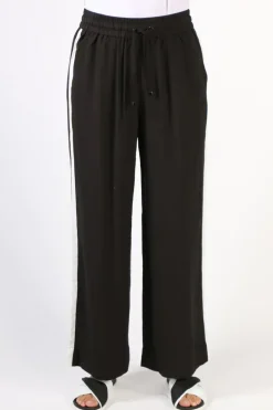 Foil Wfh Pant In Black