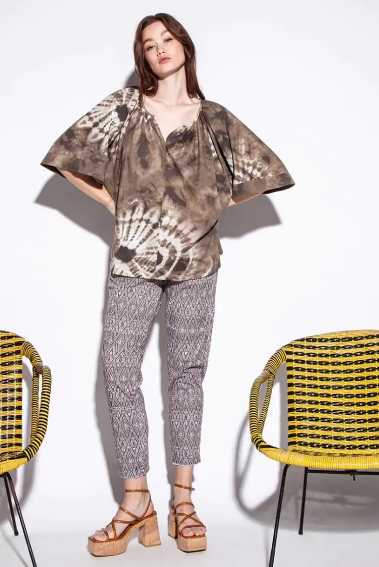 Funky Staff Julia Shibori Top In Mud