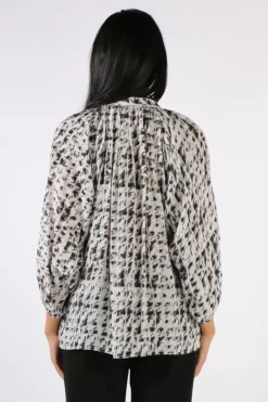Funky Staff Tie And Dye Print Layla Shadows Blouse In Print