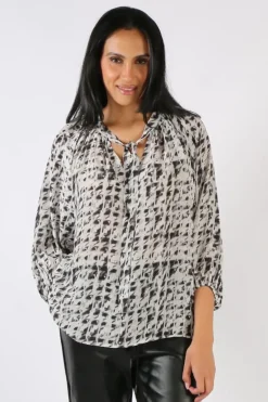 Funky Staff Tie And Dye Print Layla Shadows Blouse In Print