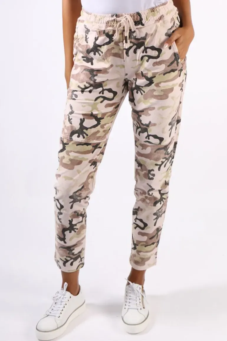 Funky Staff You 2 Velvet Pant In Rose Camouflage
