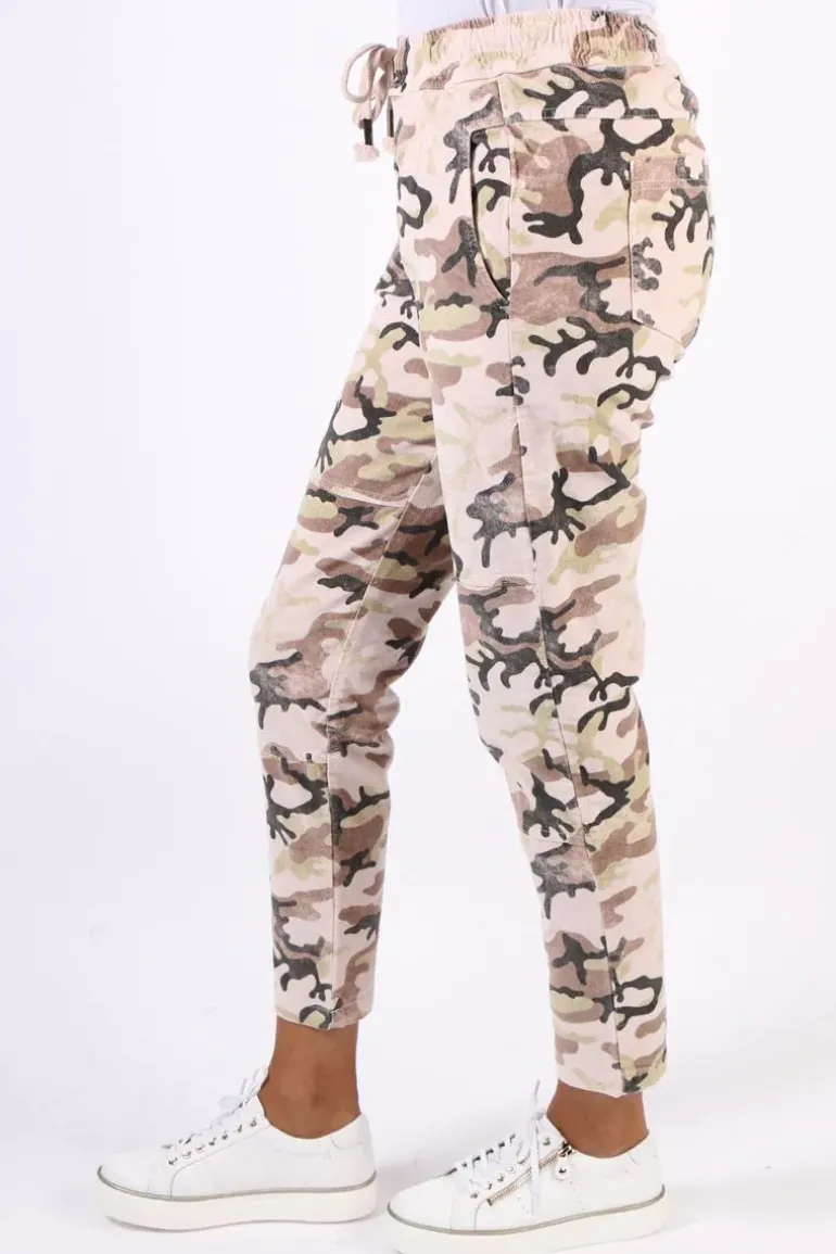 Funky Staff You 2 Velvet Pant In Rose Camouflage