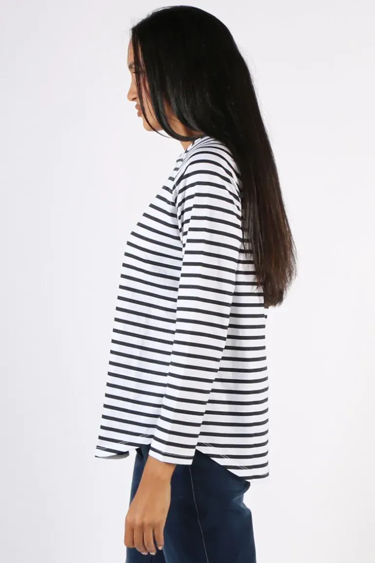 Goondiwindi Cotton Delilah Tee In Navy