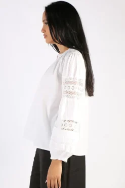 Goondiwindi Cotton Lace Trim Shirt In White