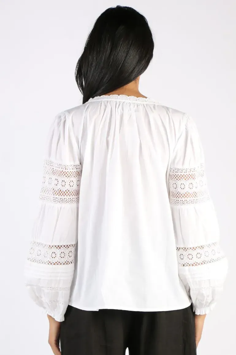 Goondiwindi Cotton Lace Trim Shirt In White