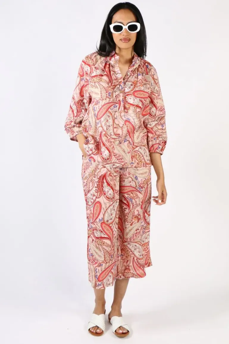 Goondiwindi Cotton Paisley Cropped Pant In Raspberry
