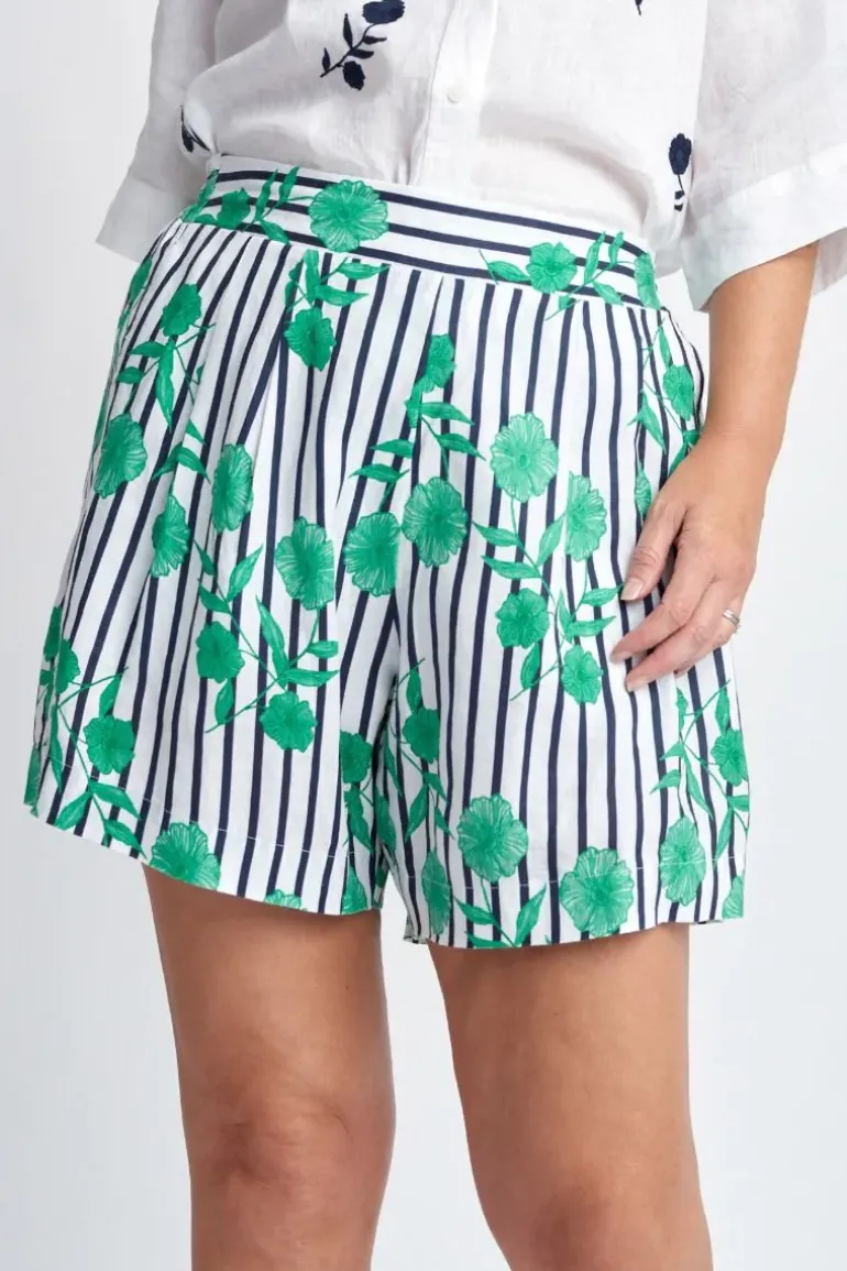 Goondiwindi Linen Shorts In Green Aquador Print