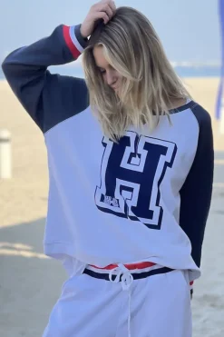 Hammill & Co Retro H Sweat In White