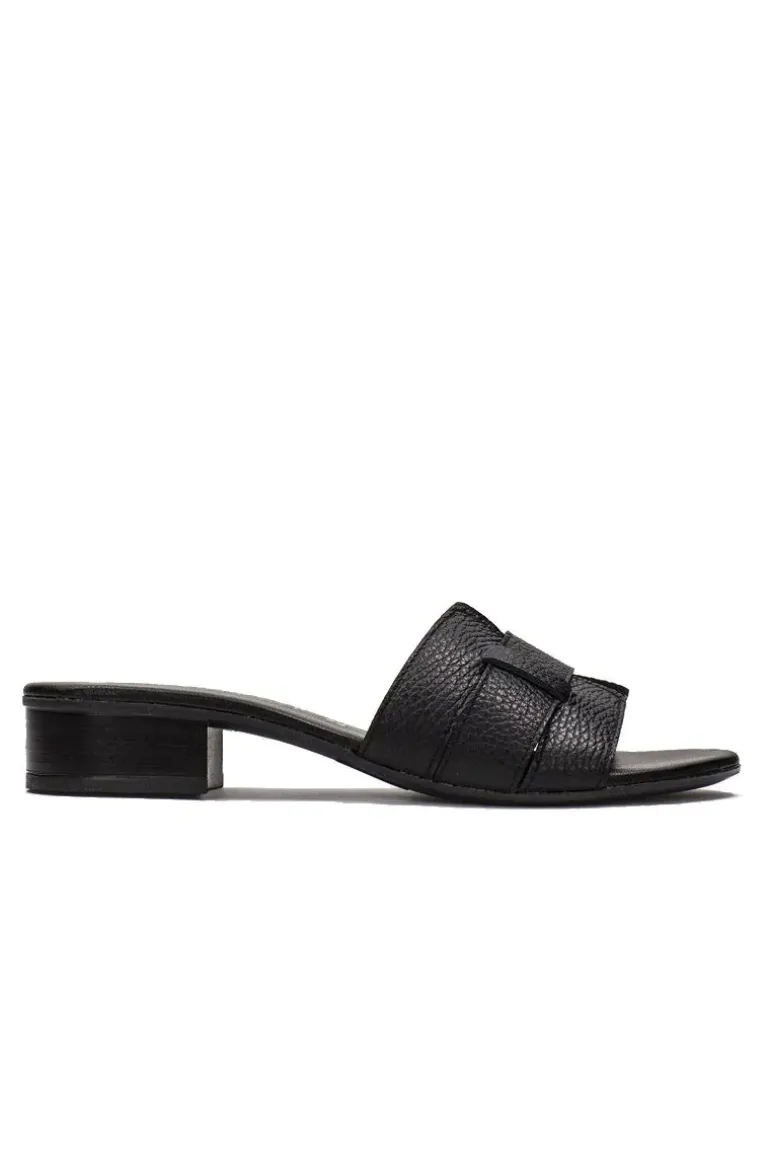 Hispanitas Plana Lola Slide In Black