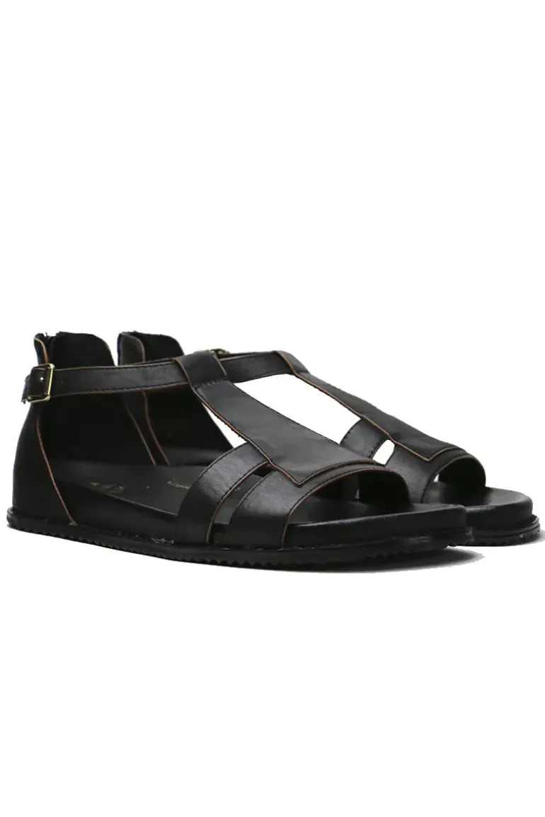 Honjo Sandal By Ziera In Black