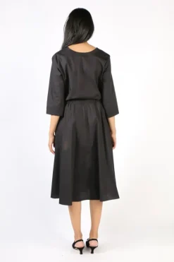 Illium Circle Dress In Black