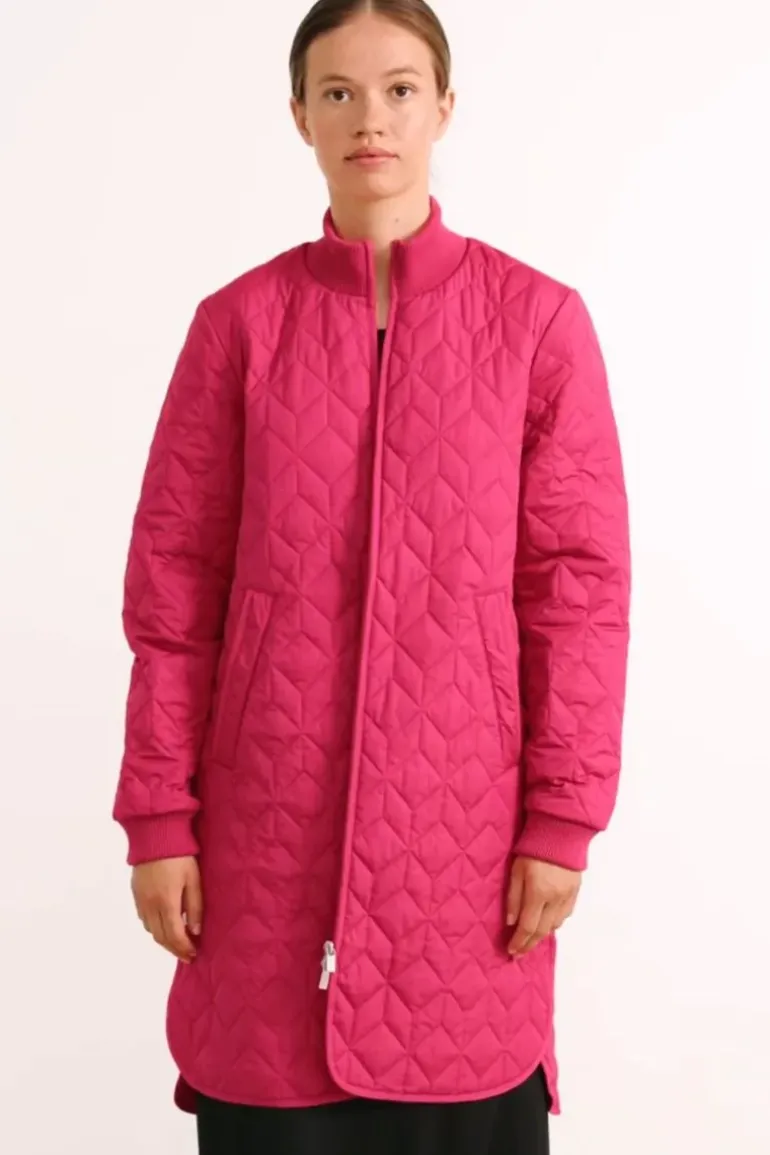 Ilse Jacobsen Quilt Padded Coat In Magenta