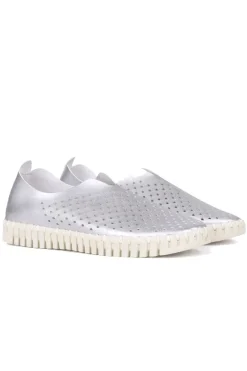 Ilse Jacobsen Tulip Flat In Metallic Silver