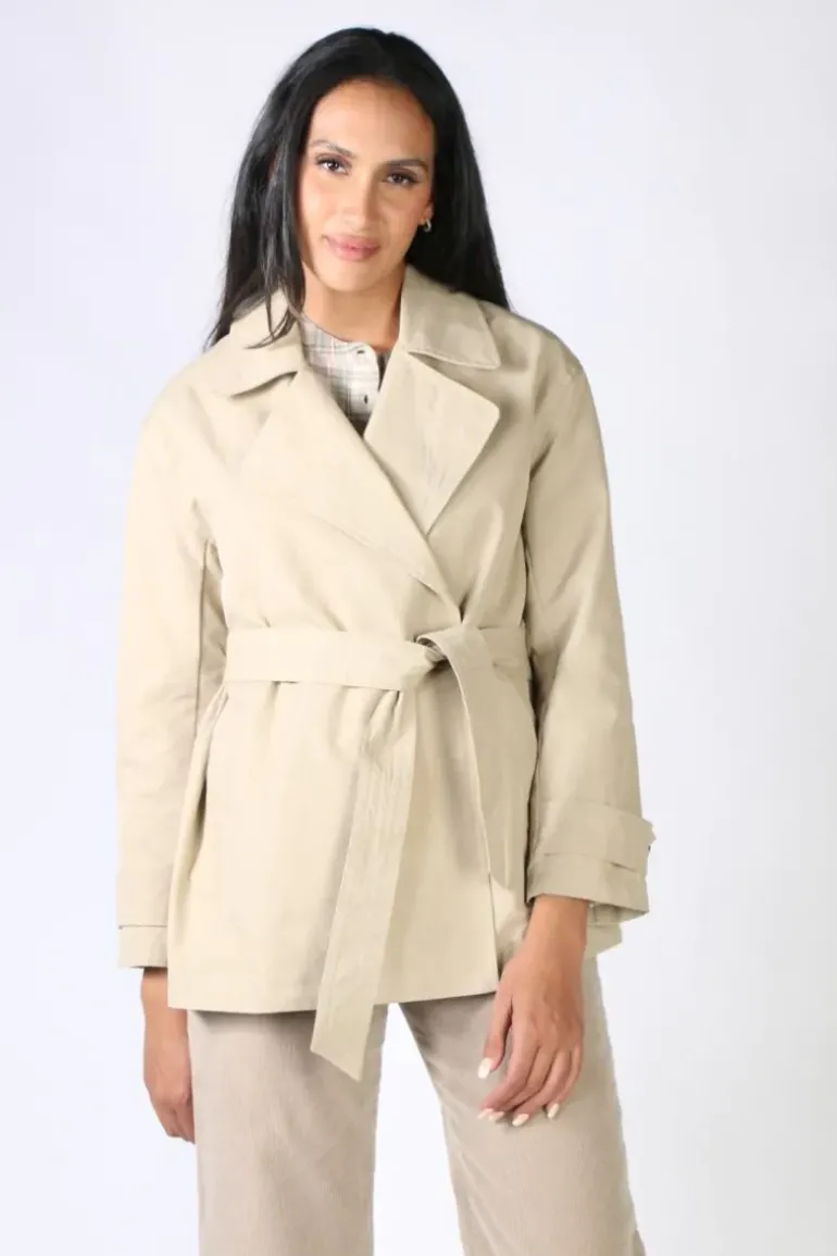Indi & Cold Classic Gabardine Jacket In Beige