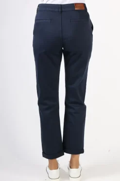 Indi & Cold Straight Chino In Navy