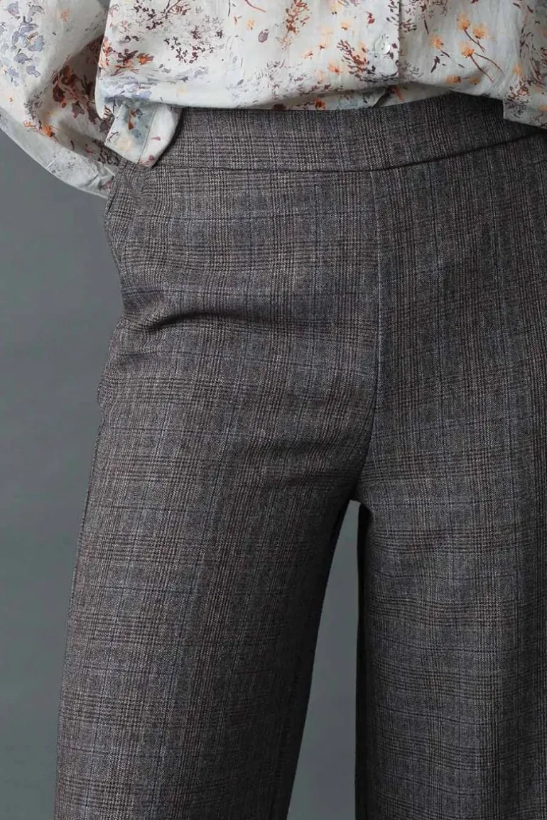 Indi & Cold Tailored Check Trousers